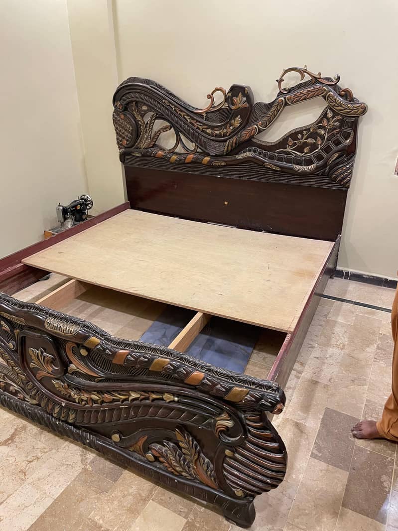 Kingsize Bed 2