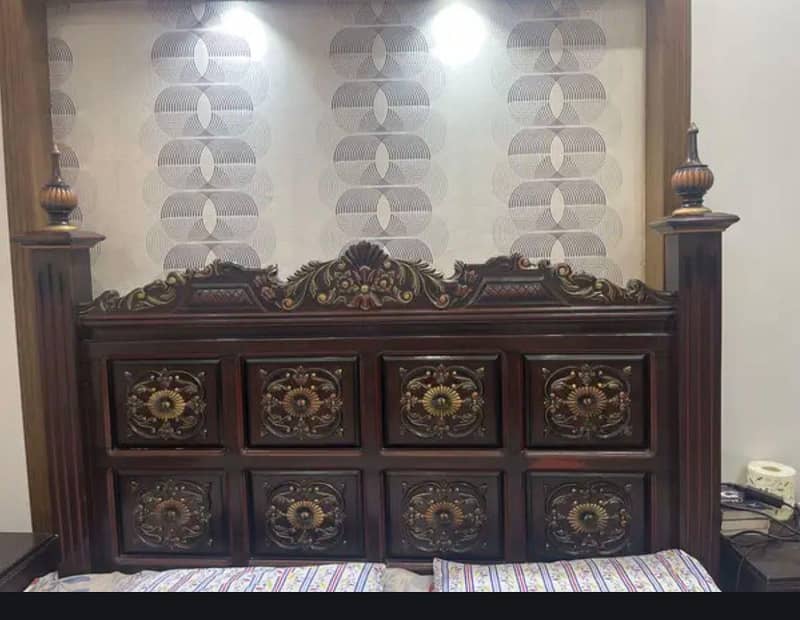 solid wooden bed set 1