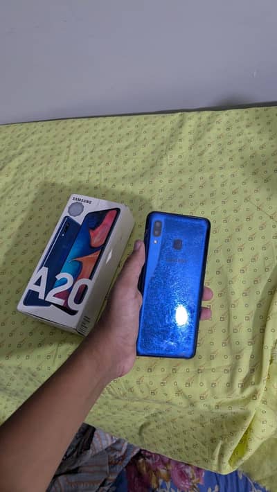 Samsung A20 dual sim pta with box all ok 