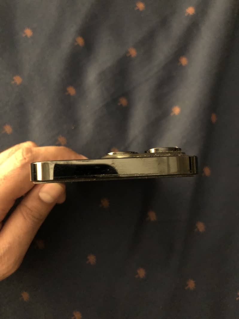 IPhone 14 pro 5