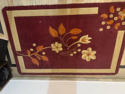 High Quality Maroon Carpet (6x4ft)
