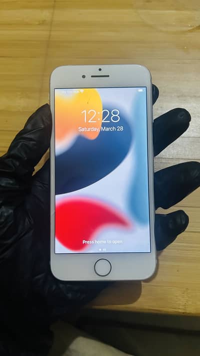 Apple iPhone 7