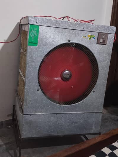 air cooler mazbut aur moti Chadar wala hai