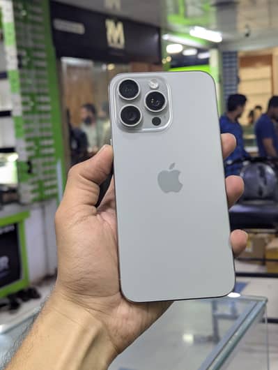 Apple iPhone 15 Pro Max