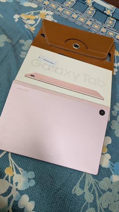 SAMSUNG TAB A8