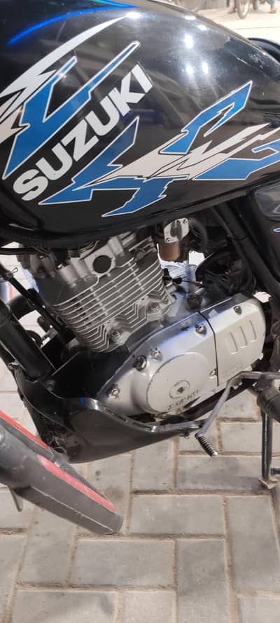 Suzuki Gs 150