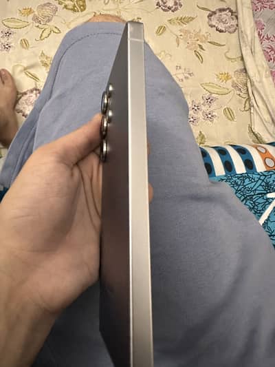 Samsung Mobile S25 Ultra