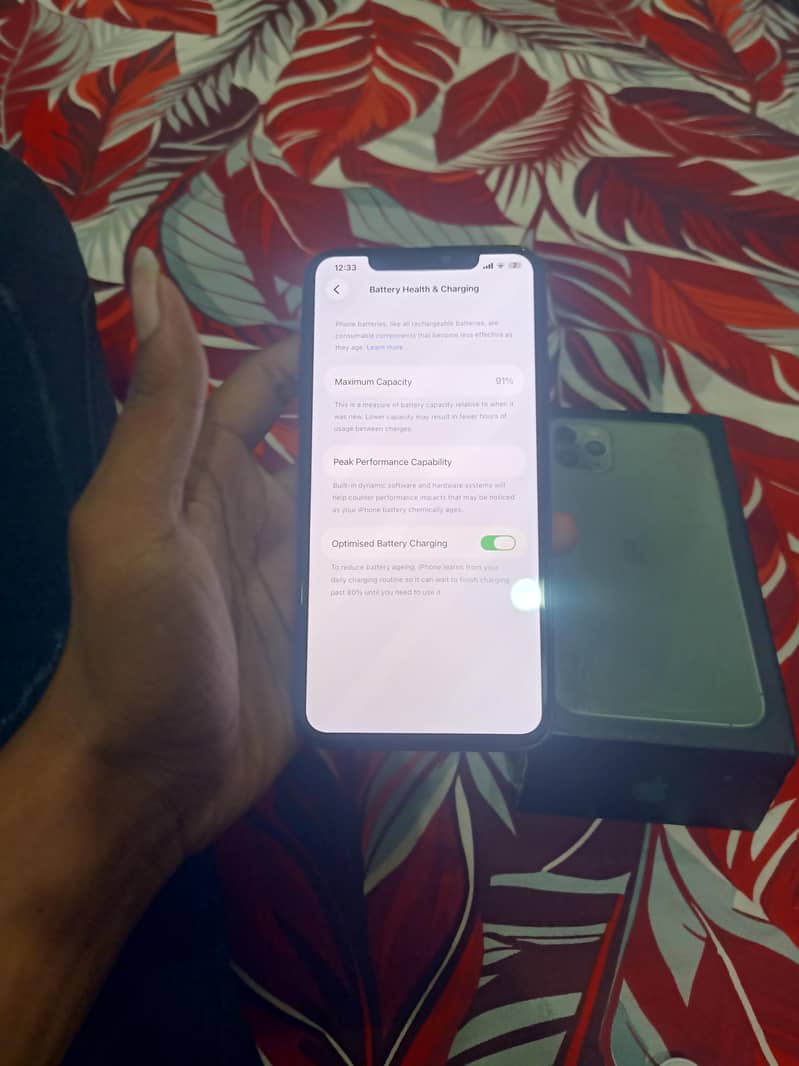 iPhone 11 Pro Max 8