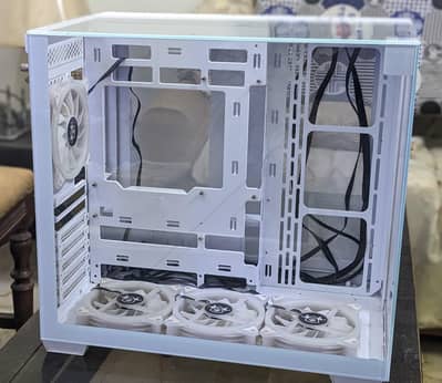 Thunder battle station 1st edition WHITE with 4x fans