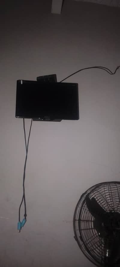 LCD tv
