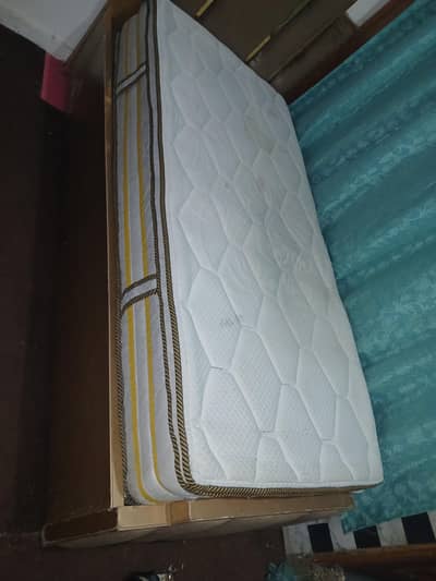 single bed mattress