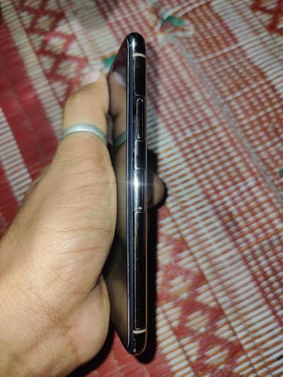 Apple iPhone XS