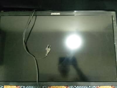 Orient led smart tv wife