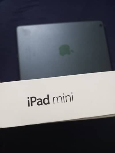 Ipad mini 1 just box open brand new