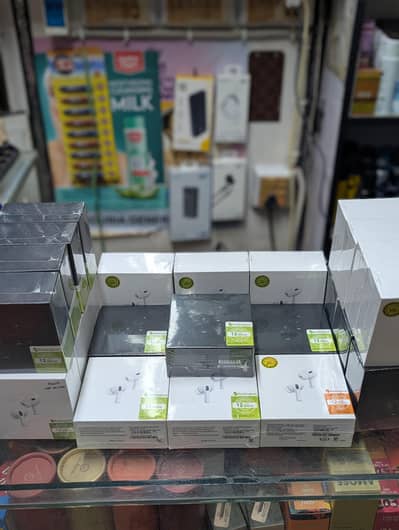 Airpods pro 2 High Quality 999/-