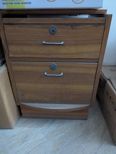 Small TV cabinet