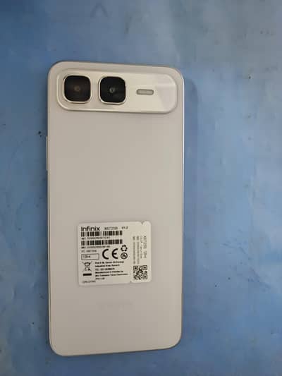 Infinix Smart 10 plus in warranty,PTA approved. 4/128.