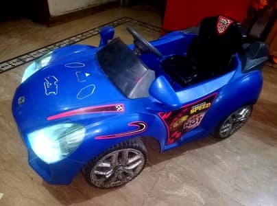 Kids rechargeable Big Car with Remotecontrol All ok working condition