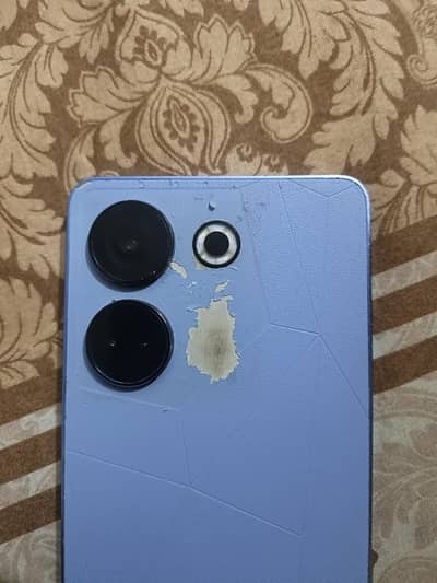 Tecno CAMON 20