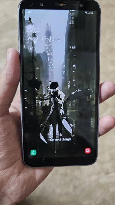Samsung Mobile J8