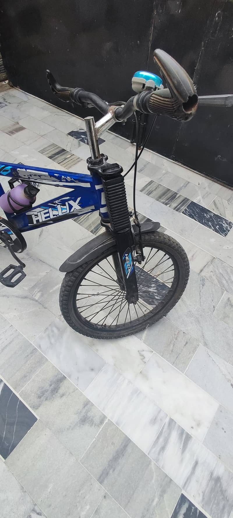 Mountain bicycle 0