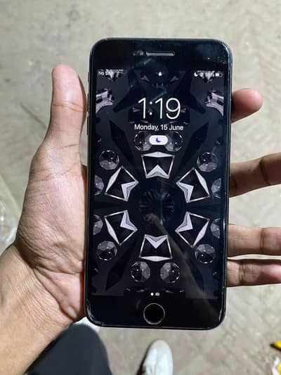 Apple iPhone 7 Plus all original never open never repair -