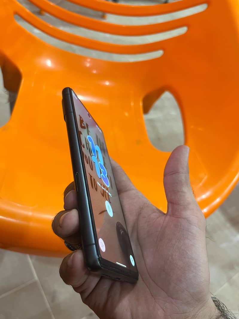 Google Pixel 7 12