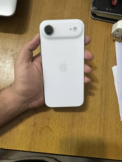 Apple iPhone 17 Air