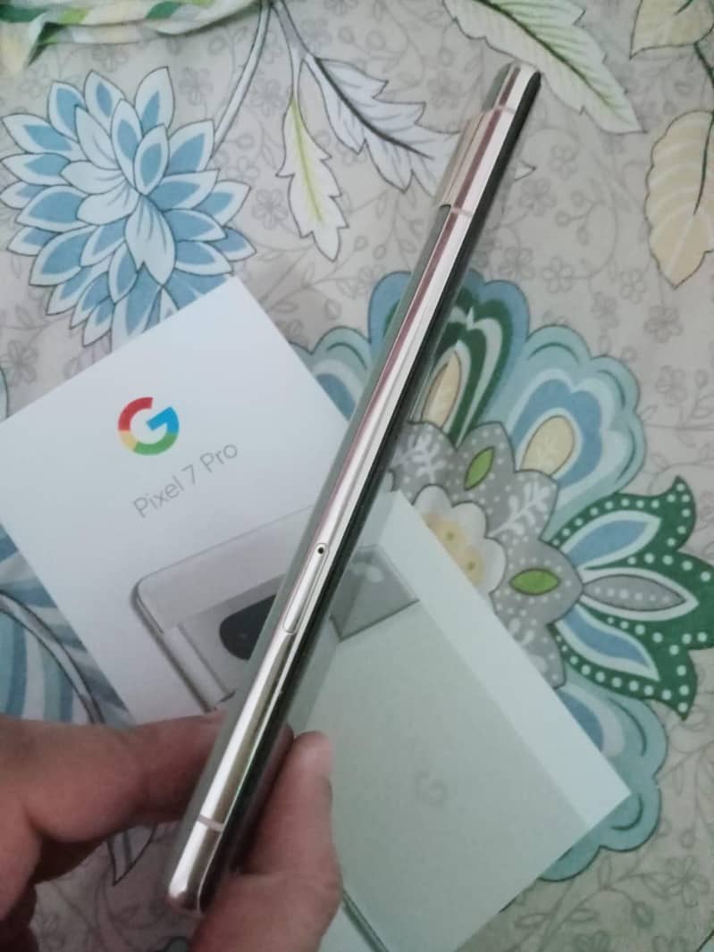 Google Pixel 7 Pro 2