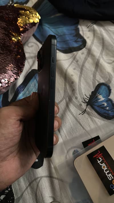 Apple iPhone 15