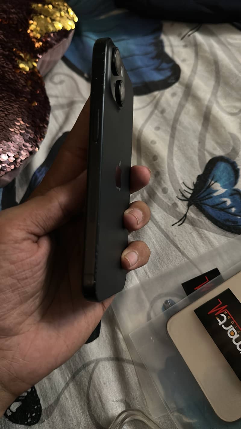 Apple iPhone 15 1