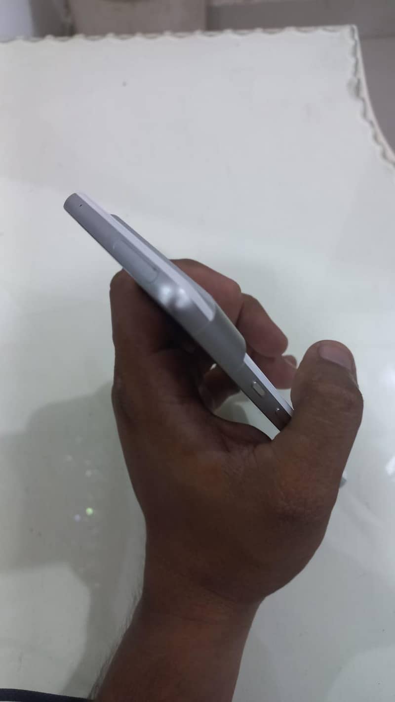 Google Pixel 7 9