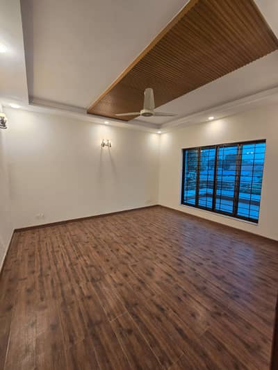 26 Marla house for sale in abid Majeed Road main cantt l