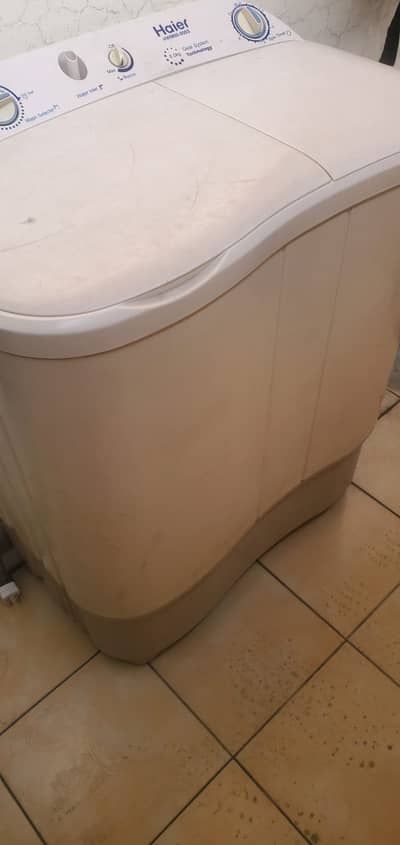 Haier Twin Tub Washing Machine for Sale – Fully Functional and in Goo