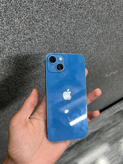 Apple iPhone 13