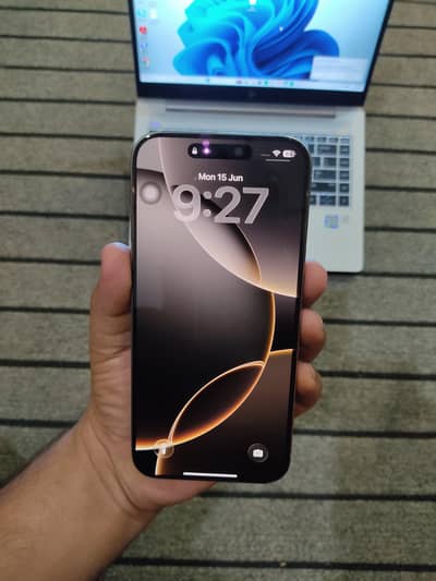 Apple iPhone 16 Pro Max