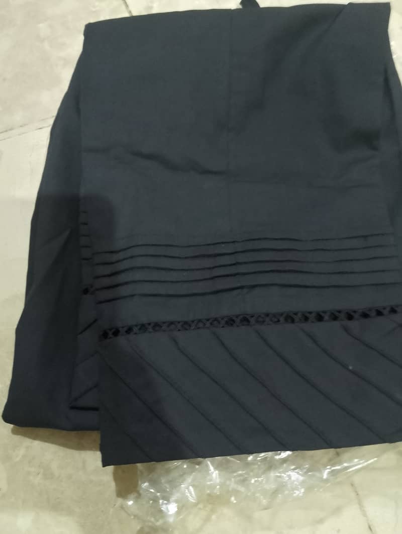 Trouser 17