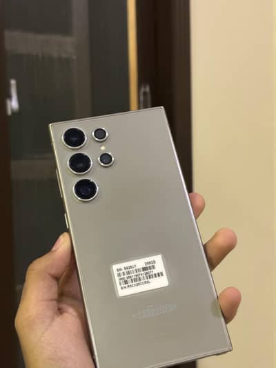 Samsung Mobile S24 Ultra