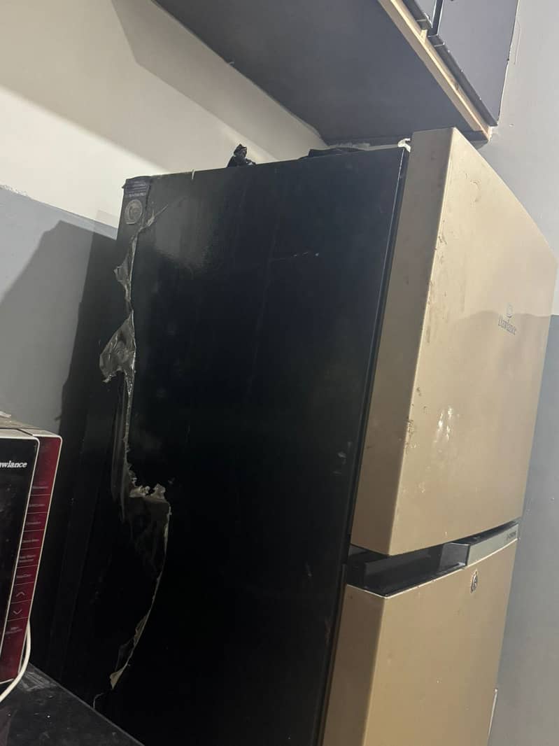 Dawlance fridge 3