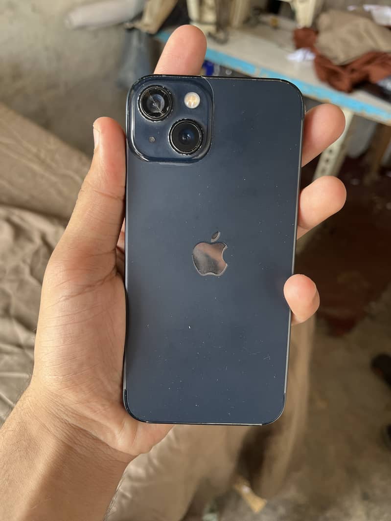iPhone 13 JV 0