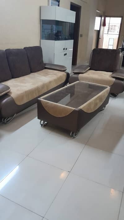 Gently Used Modern Two-Tone Living Room Set (Sofa, Armchair & Coffee T