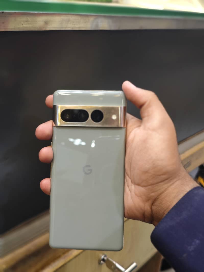 Google Pixel 7 Pro 0
