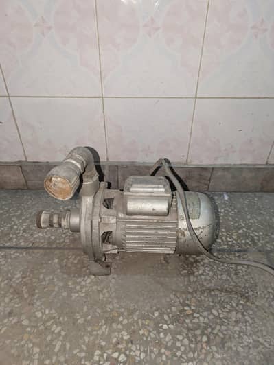 DC MOTOR 0.50 HORSEPOWER WATER PUMP