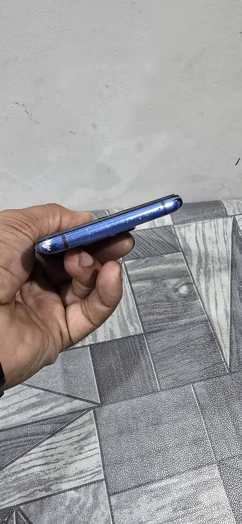 One Plus 7T 5