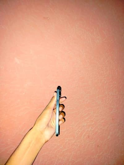 Apple iPhone 14