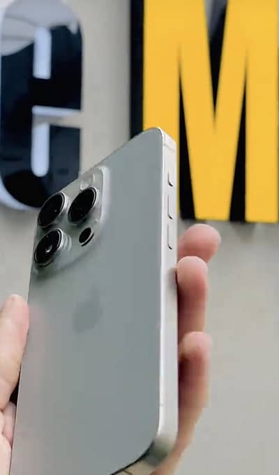 Apple iPhone 15 Pro