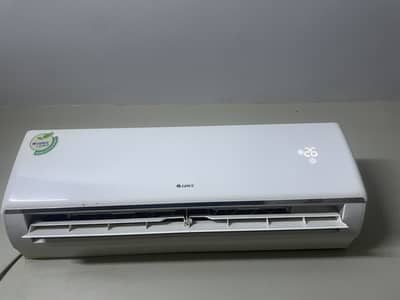GREE NON INVERTER 1 ton