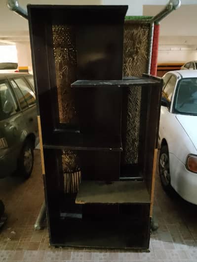 1 ( ANTIQUE DESIGN ) BOOK SHELVE AND HOME DECOR FLOWERS STAND ETC