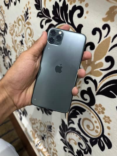 iPhone 11 Pro Max 256 GB Factory Unlock