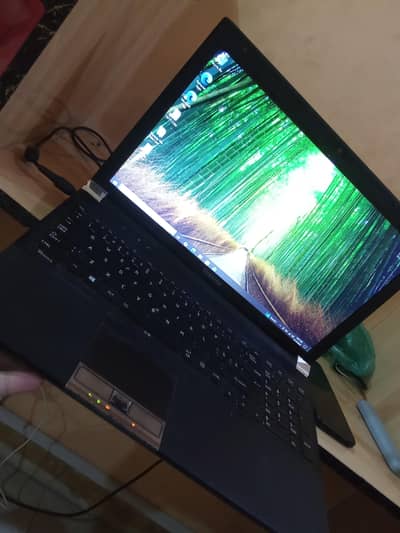Core i5 3th Generation 8 gb ram  256 gb SSD